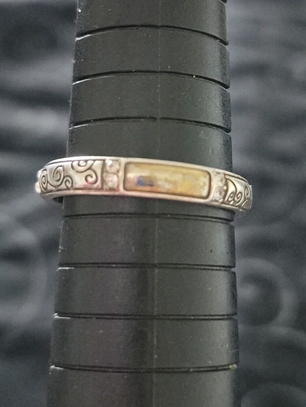 Retired Brighton 2-Tone Thin Scroll Band Ring,size 9